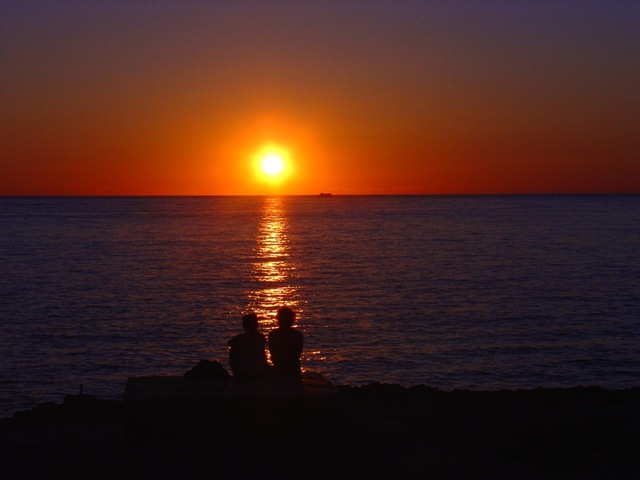 [Couple[6].jpg]