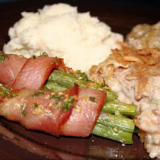 Bacon Wrapped Garlic Asparagus Bundles