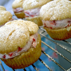 Raspberry Cream Cupcakes