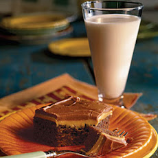 Peanut-Butter- Fudge Cake