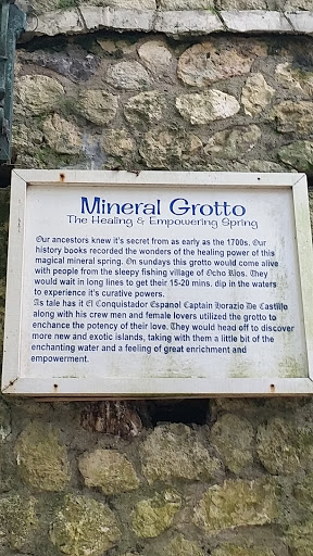 CA Mineral Grotto