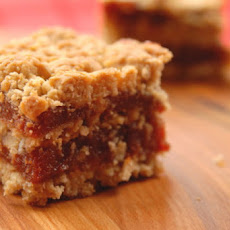 Double layered guava crumble bar
