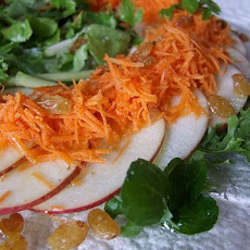 Tangy Carrot-Apple Salad With Cider Vinaigrette