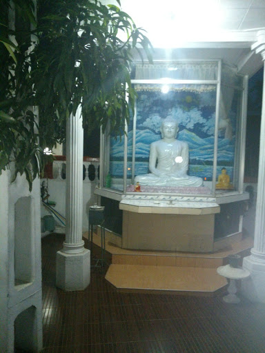 Gurudeniya Junction Buddha Statue 