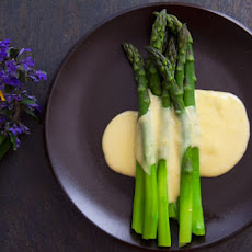 Asparagus with Hollandaise Sauce
