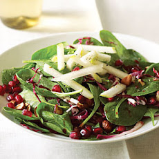 Spinach Pomegranate Salad With Pears and Hazelnuts