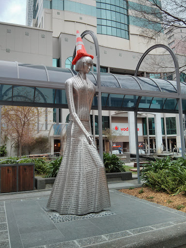 Katherine Mansfield Statue