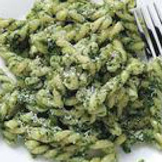 Kale-Walnut Pesto Pasta