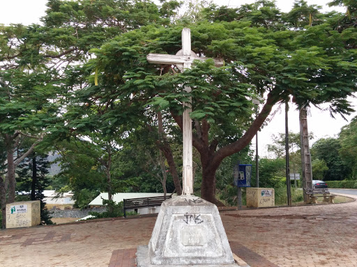 Monument Croix De La Mission 1939