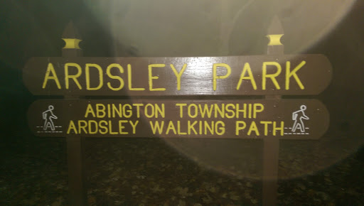 Ardsley Park &  Walking Trail 