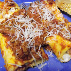 Baked Manicotti With Pepperoni Meat Sauce