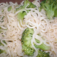 Broccoli & Ramen Noodles