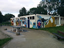 Graffiti Op Buurthuis 