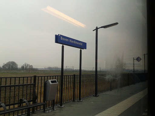 Station Boven-hardinxveld