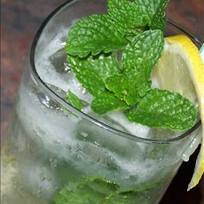 Carolina Veranda Lemonade (Alcoholic)