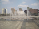 市政府门口喷泉