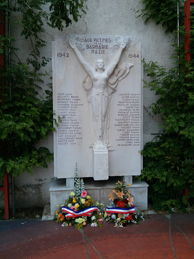 Monument aux morts Charpennes