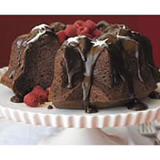 BREAKSTONE'S Triple Chocolate Bliss Cake