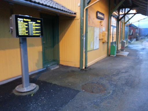 Skollenborg Railway Station 