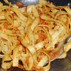 Healthy Sun-Dried Tomato Feta Pesto Linguine