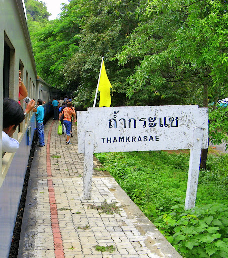 Stop at Tham Kra Sae Stop at Tham Kra Sae