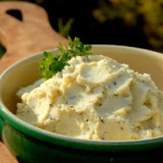 Skinny Garlic Mashed Potatoes