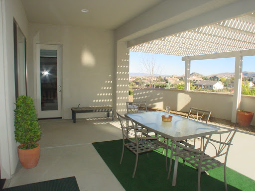 Covered Patio Peppermint Way
