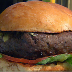 Honey-Chipotle Glazed Beef Burgers with Mint-Avocado Sauce