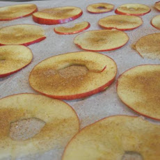 Cinnamon Apple Crisps