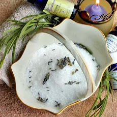 Detox with a Relaxing and Sedative Bath