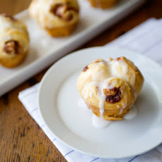 Quick and Easy Cinnamon Butter Buns
