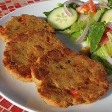 Super Easy Salmon Cakes