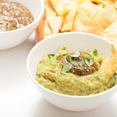 Guacamole with Roasted Tomatillos