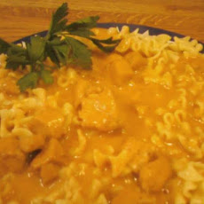Aunt Sara's Chicken Paprikash