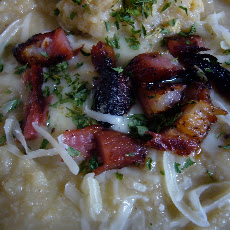 Roasted Cauliflower Leek Soup