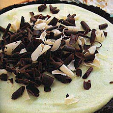 Frozen White Chocolate Grasshopper Mousse Pie
