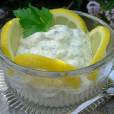 Tasty and Super Easy Tartar Sauce