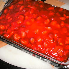 Fresh Strawberry Cake