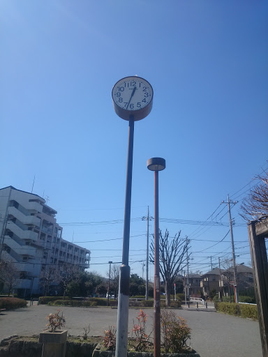 青柳公園　時計