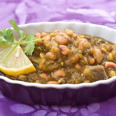 Eggplant & Black Eyed Pea Curry