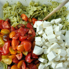 Pesto Pasta Salad with Heirloom Tomatoes and Mozzarella
