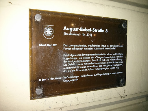 Baudenkmal August Bebel Straße 3