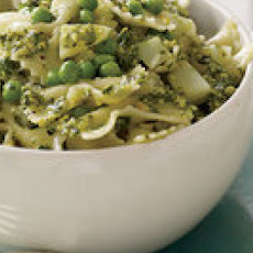 Pistachio-Tarragon Pesto Bowties with Peas and Potatoes