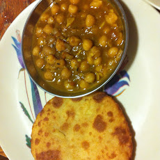 Chole Bhatura- Chickpeas or Garbanzo beans with fried bread