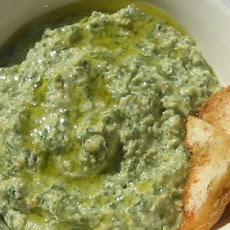 Spinach and Lemon Hummus with Baked Pitta Chips