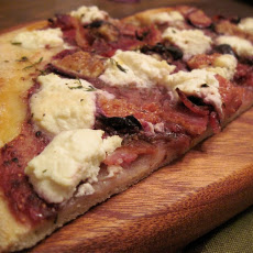 Figgy Bacon, Ricotta & Thyme Pizza