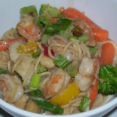 Linguine With Scallops and Shrimp in Thai Green Curry Sauce
