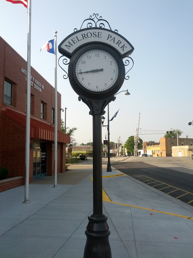 Melrose Park Clock