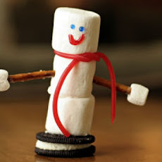 Edible Snowman Table-Top Decorations