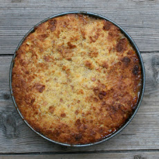 Traditional Apple Cake
